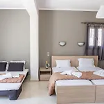 Golden Sun Nydri (Lefkada)