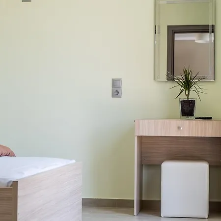 Lejlighedshotel Golden Sun 4*