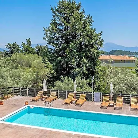 Golden Sun Nydri (Lefkada)