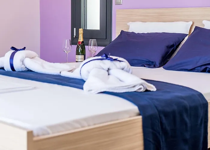Golden Sun Aparthotel 4*