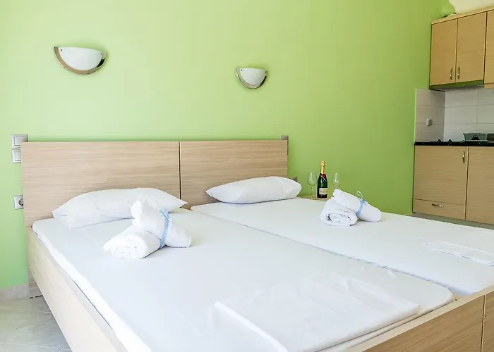 Aparthotel Golden Sun 4*