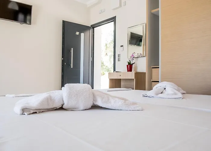 Aparthotel Golden Sun 4*