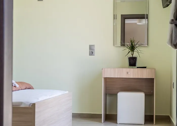 Aparthotel Golden Sun 4*